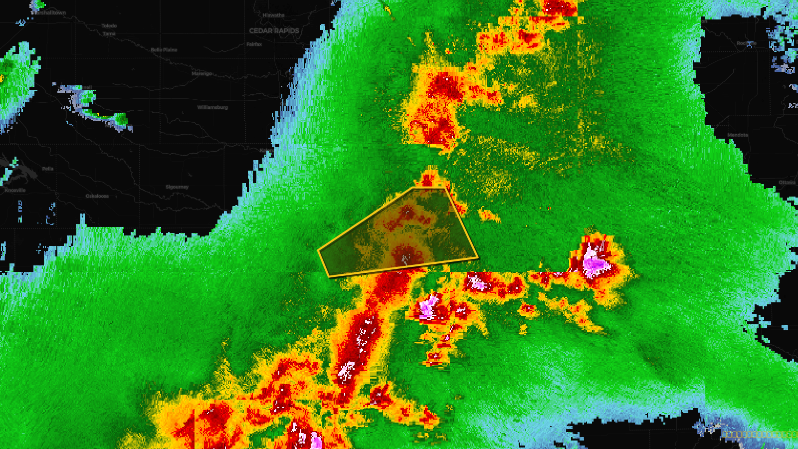 Tornado Warning — Henderson, IL; Mercer, IL; Warren, IL; Des Moines, IA; Henry, IA; Louisa, IA
