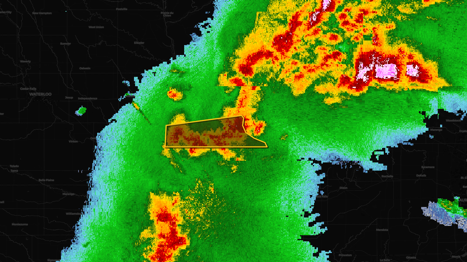 Tornado Warning — Dubuque, IA; Jackson, IA; Jones, IA