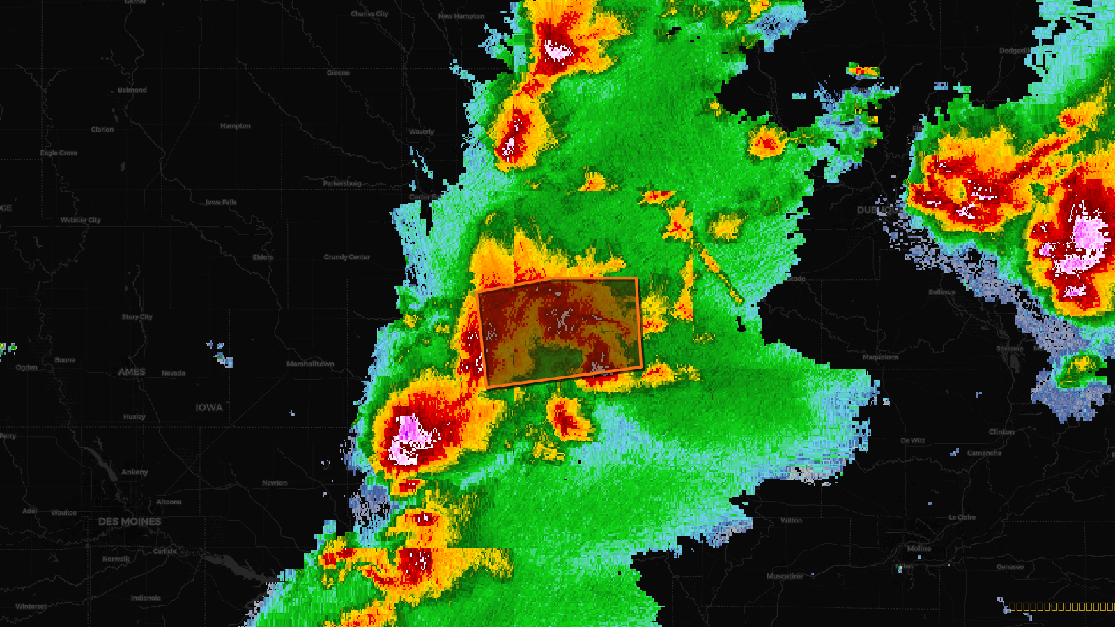 Tornado Warning — Benton, IA; Linn, IA